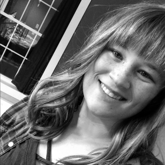 Meet your Posher, Destiney - Picture 1 of 1